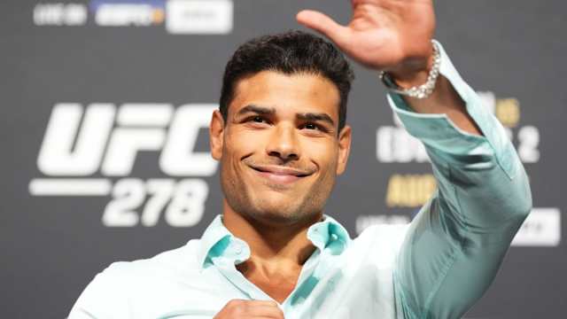 Paulo Costa makes a huge announcement.